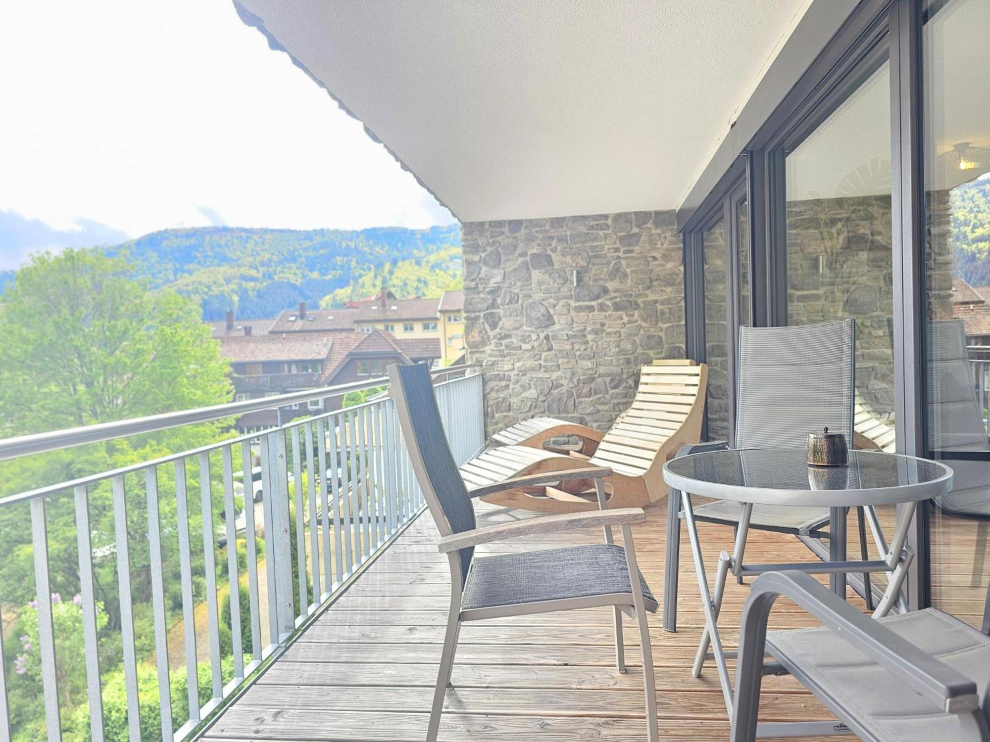 Black Forest I Sauna Auf Dem Balkon I Boxspring I Nespresso I Ausblick I Wasserfaelle Im Ort Todtnau Zewnętrze zdjęcie